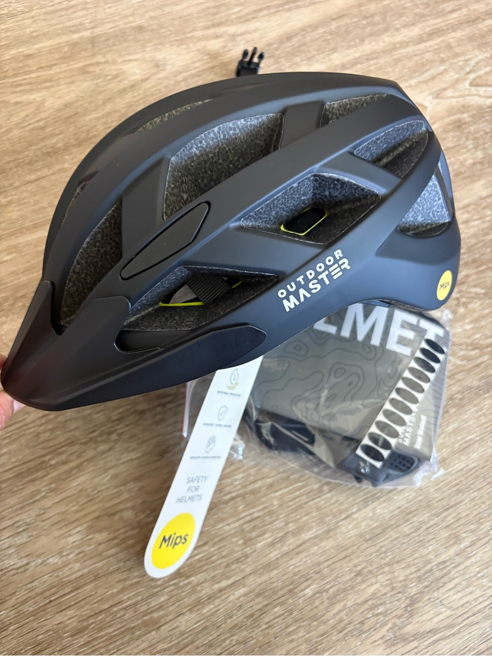 Outdoor Master Women's Helmet - Black